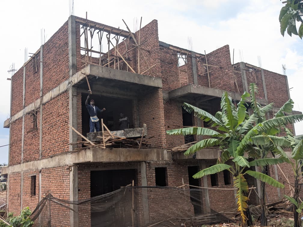 RESIDENTIAL APARTMENT